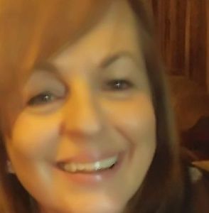 Meet your Posher, Leigh